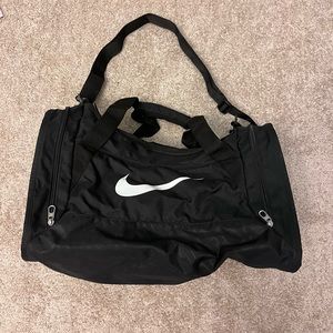 Nike weekend bag